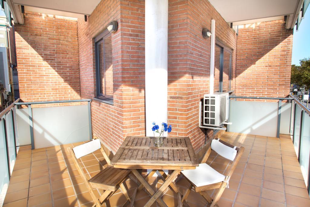 New & Sunny Apartment Barcelona Exterior foto